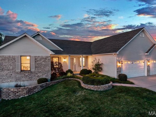 1290 Summer Lynne Drive, O'Fallon, MO 63366