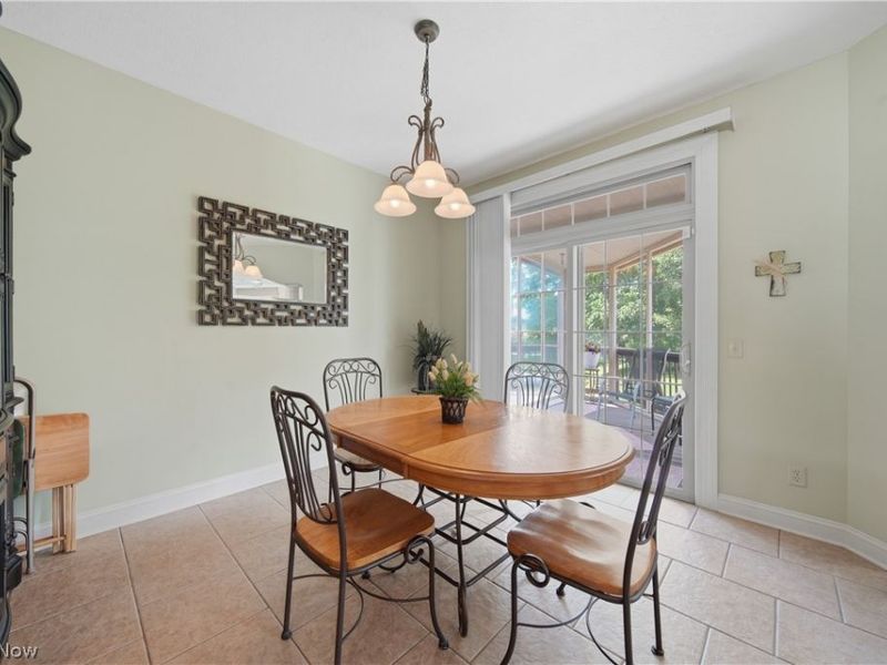 1070 Wedgefield Court NE, North Canton, OH 44720 Photo 14