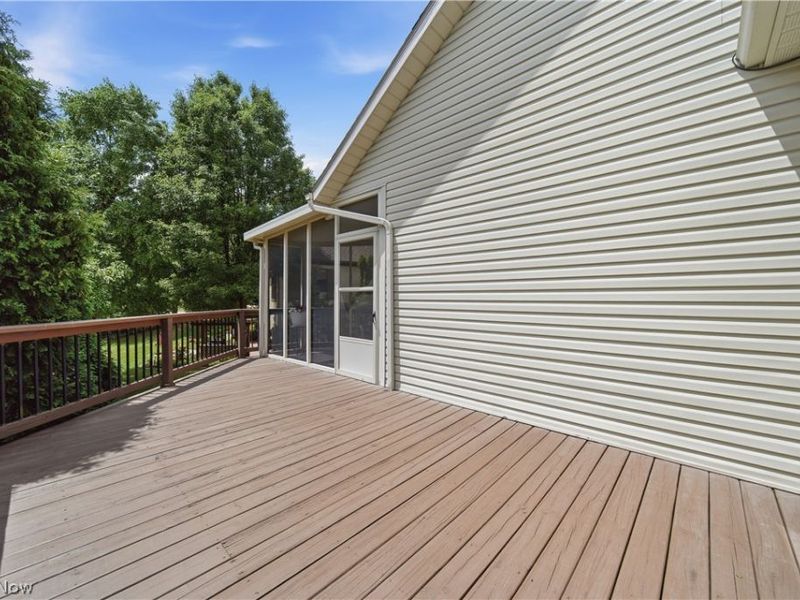 1070 Wedgefield Court NE, North Canton, OH 44720 Photo 17