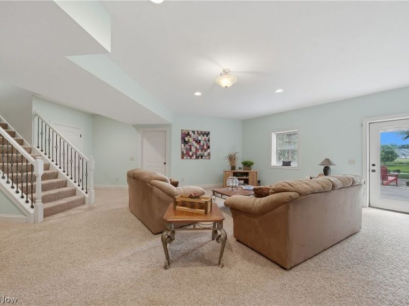 1070 Wedgefield Court NE, North Canton, OH 44720 Photo 32