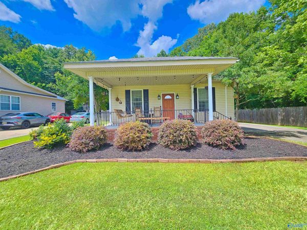109 Springhill Road, Gadsden, AL 35906