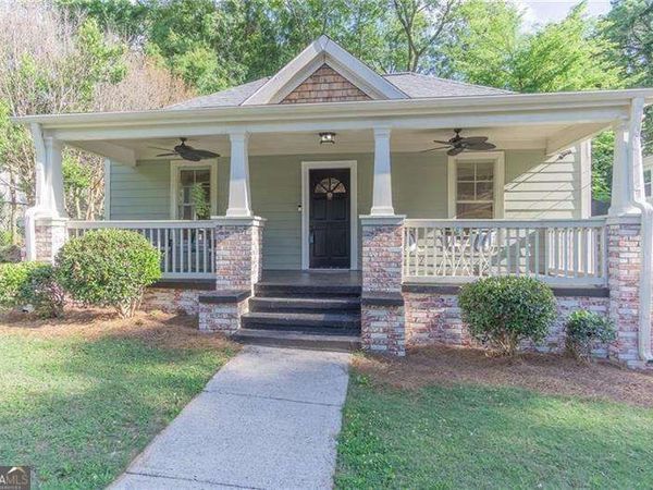 1960 Cambridge Avenue, College Park, GA 30337