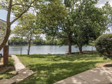 2414 Lake Park Road, Unit 6101, Lexington, KY 40502
