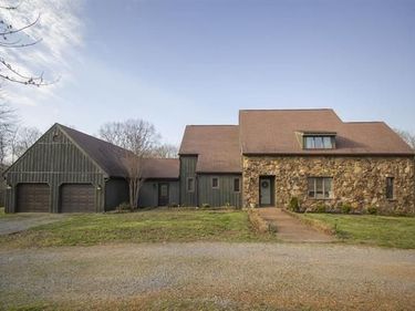 340 McIntosh Road, Hickory, KY 42051