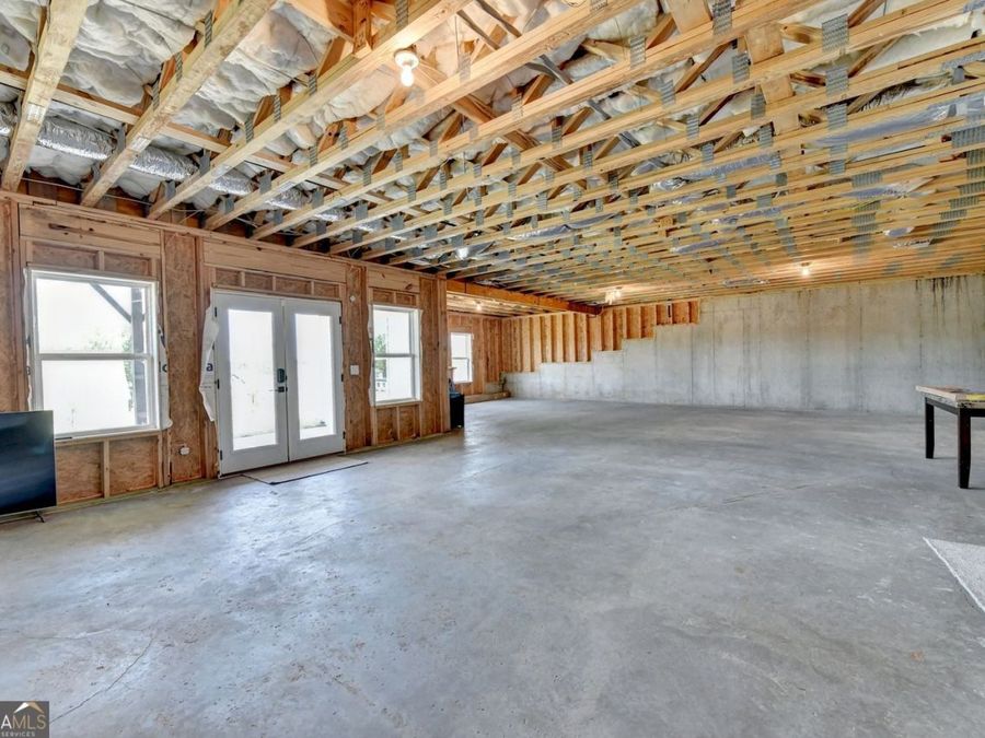 Property Image 64