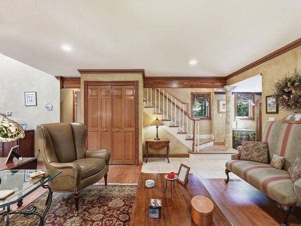 41 Apple Rd, Brimfield, MA 01010