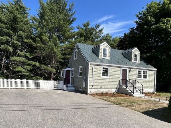 14 Web Rd, Georgetown, MA 01833