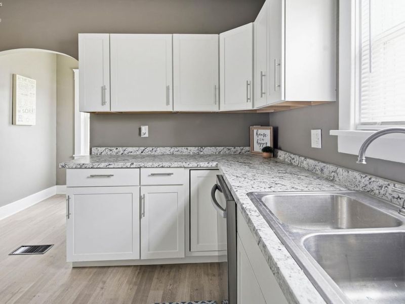 116 S Buchanan Street, Fremont, OH 43420 Photo 7