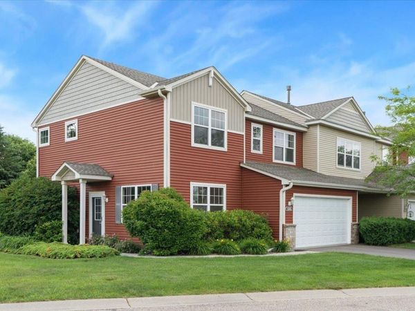 1585 Sumac Circle , Carver, MN 55315