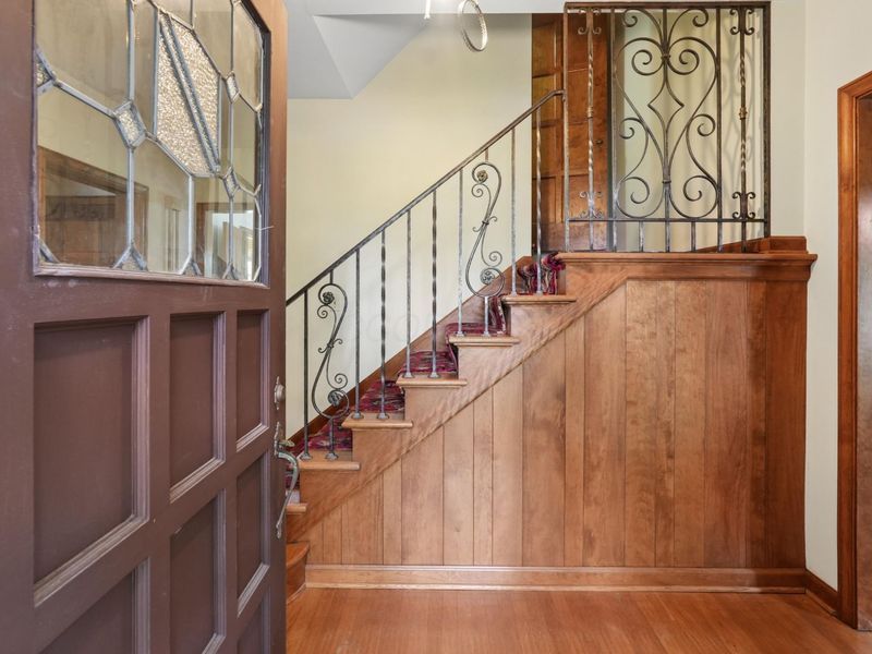 2050 Upper Chelsea Road, Columbus, OH 43221 Photo 13