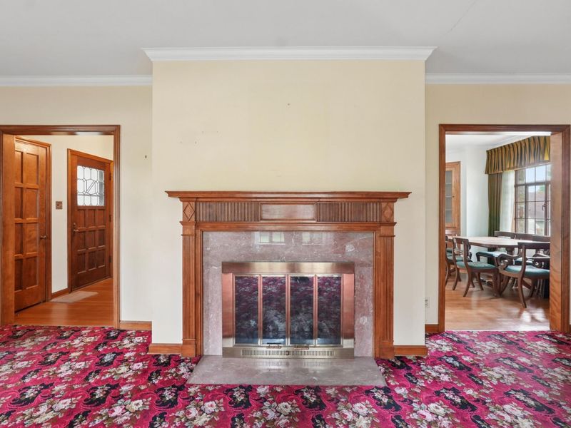 2050 Upper Chelsea Road, Columbus, OH 43221 Photo 18