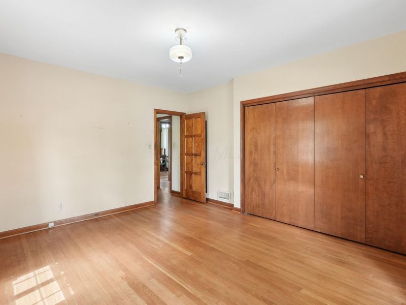 2050 Upper Chelsea Road, Columbus, OH 43221 Photo 26