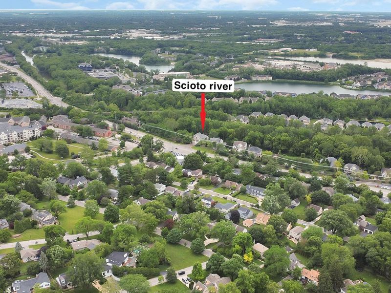 2050 Upper Chelsea Road, Columbus, OH 43221 Photo 3