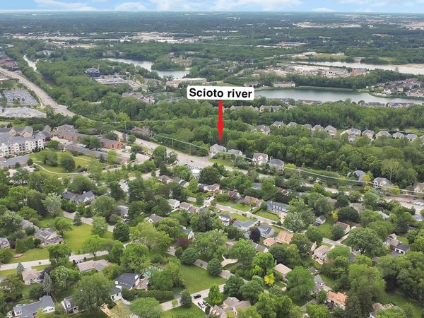 2050 Upper Chelsea Road , Columbus, OH 43221