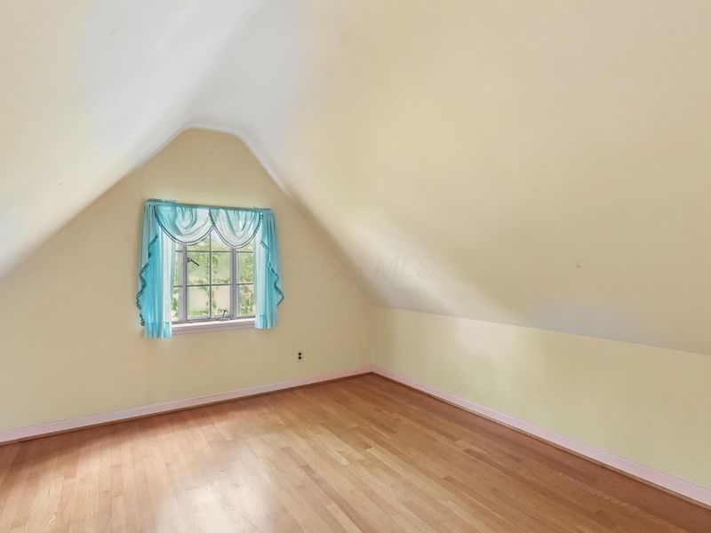 2050 Upper Chelsea Road, Columbus, OH 43221 Photo 34