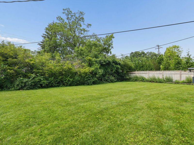 2050 Upper Chelsea Road, Columbus, OH 43221 Photo 52