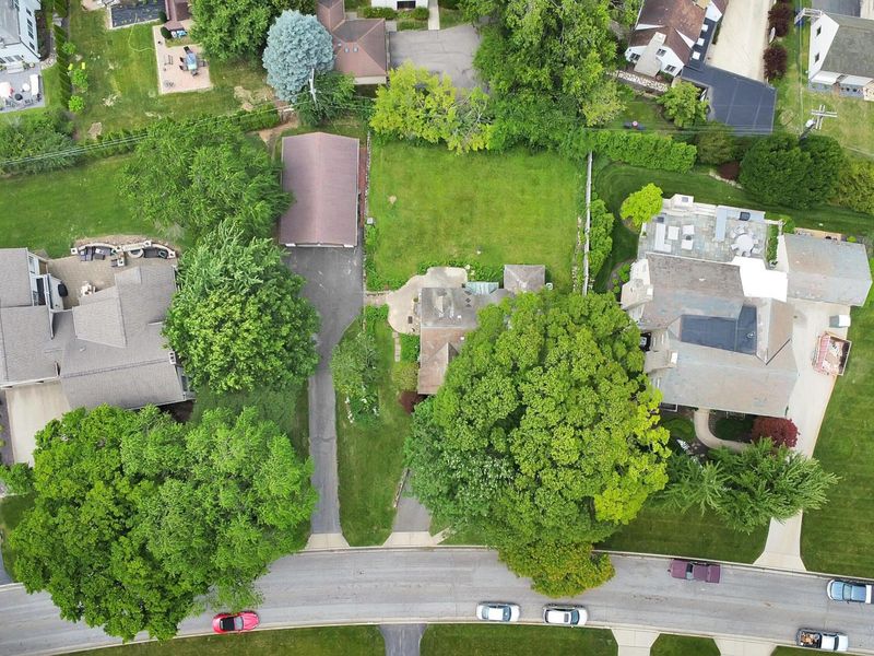 2050 Upper Chelsea Road, Columbus, OH 43221 Photo 57