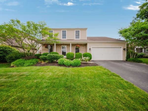 462 Flat River Street , Pickerington, OH 43147