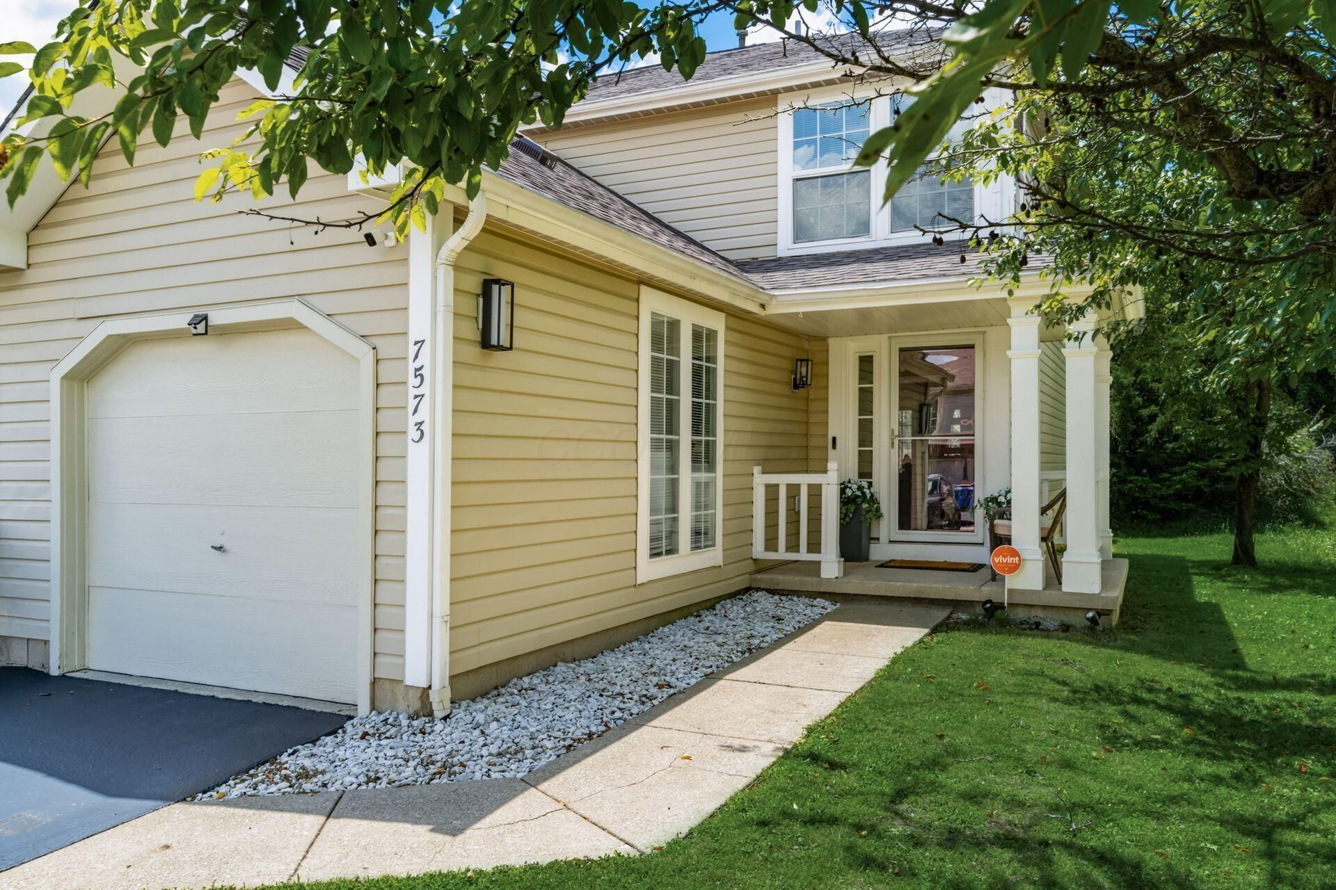 7573 Bay Hill Drive , Pickerington, OH 43147 Main Photo