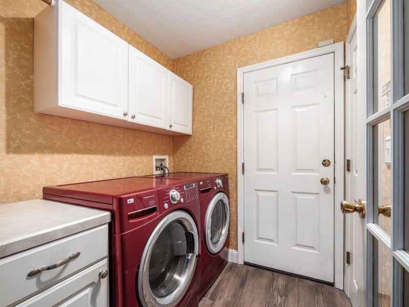 8442 Lazelle Village Drive, Lewis Center, OH 43035 Photo 18