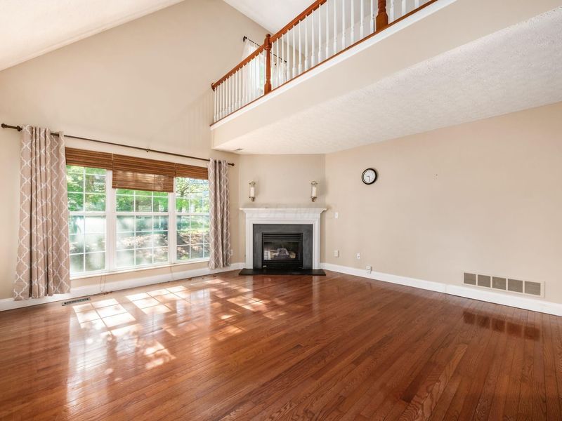 8442 Lazelle Village Drive, Lewis Center, OH 43035 Photo 29