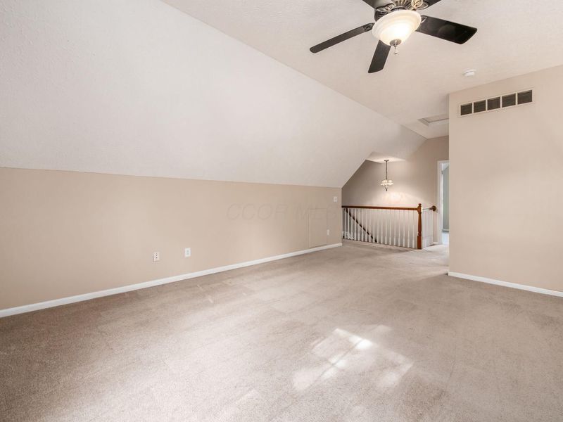 8442 Lazelle Village Drive, Lewis Center, OH 43035 Photo 39