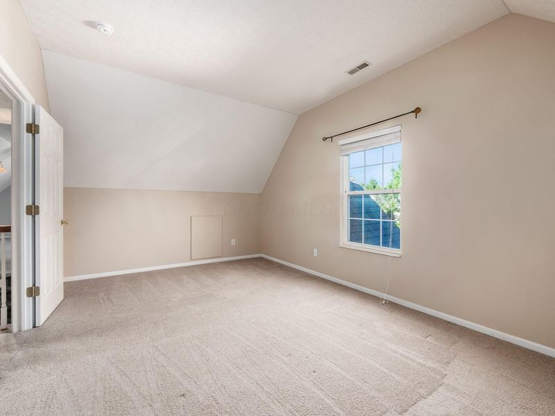 8442 Lazelle Village Drive, Lewis Center, OH 43035 Photo 44