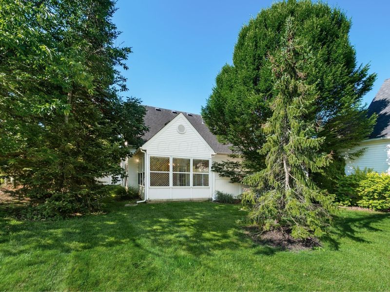 8442 Lazelle Village Drive, Lewis Center, OH 43035 Photo 55