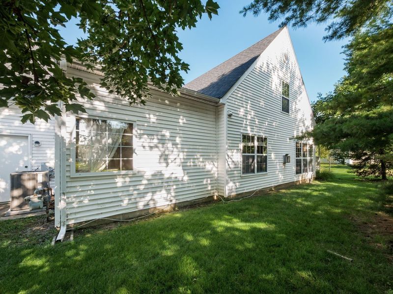 8442 Lazelle Village Drive, Lewis Center, OH 43035 Photo 57