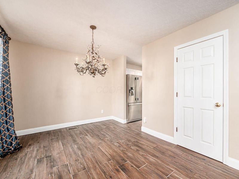 8442 Lazelle Village Drive, Lewis Center, OH 43035 Photo 8