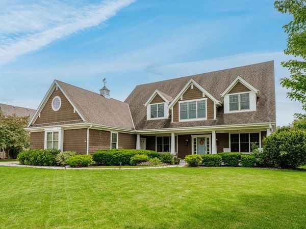 N74W16173 Stonewood DRIVE, Menomonee Falls, WI 53051