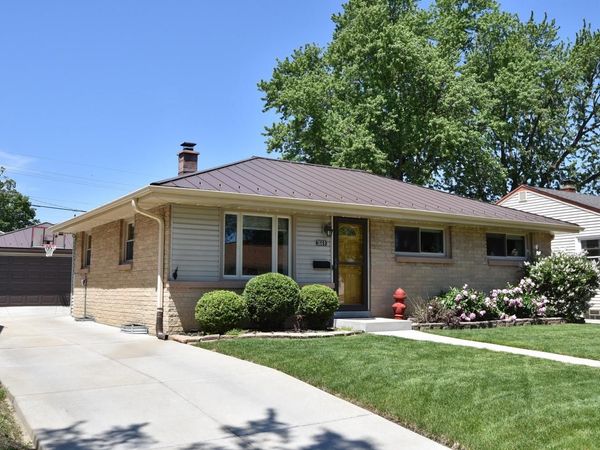3669 S 81st STREET, Milwaukee, WI 53220