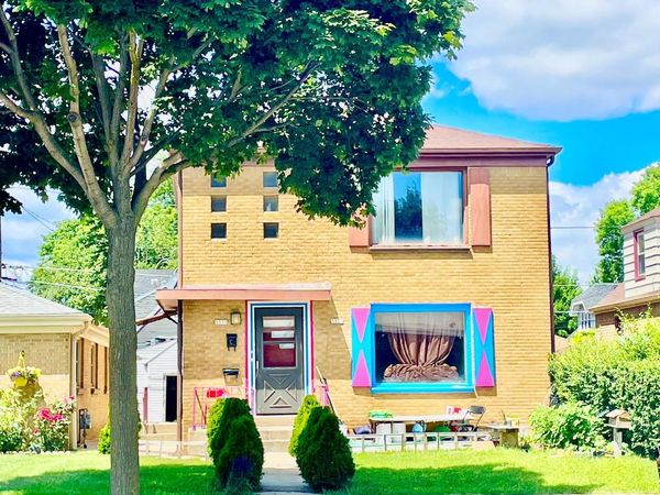 3371 S 16th STREET, Milwaukee, WI 53215
