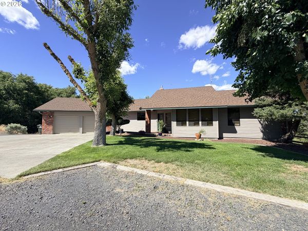 29843 ROYCE LN, Hermiston, OR 97838