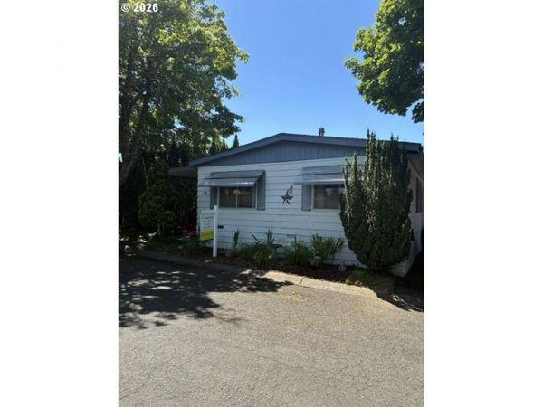 Sandy NE BLVD, Unit #15, Fairview, OR 97024