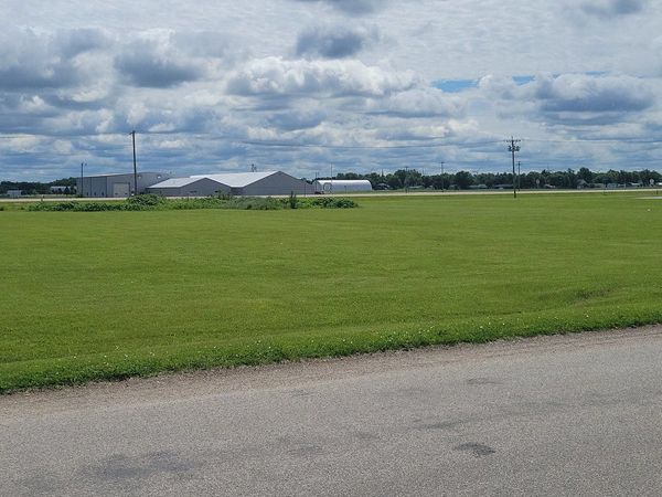 1411 Indusrtrial Park Road, Minonk, IL 61760