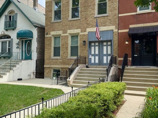 921 S Bishop Street , Unit 2, Chicago, IL 60607