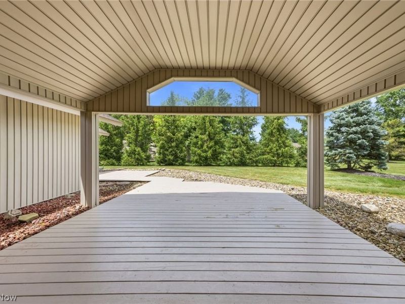 32672 Heron Circle, North Ridgeville, OH 44039 Photo 17