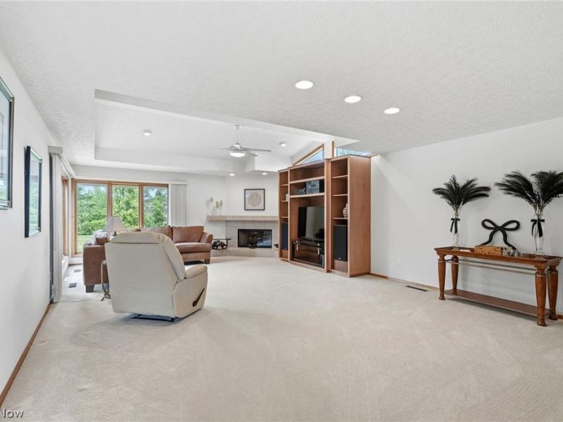 32672 Heron Circle, North Ridgeville, OH 44039 Photo 3