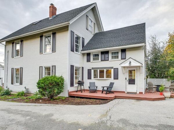 271 Essex Street, Bangor, ME 04401