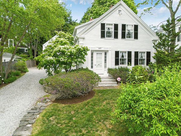 157 Russell Avenue , Rockport, ME 04856