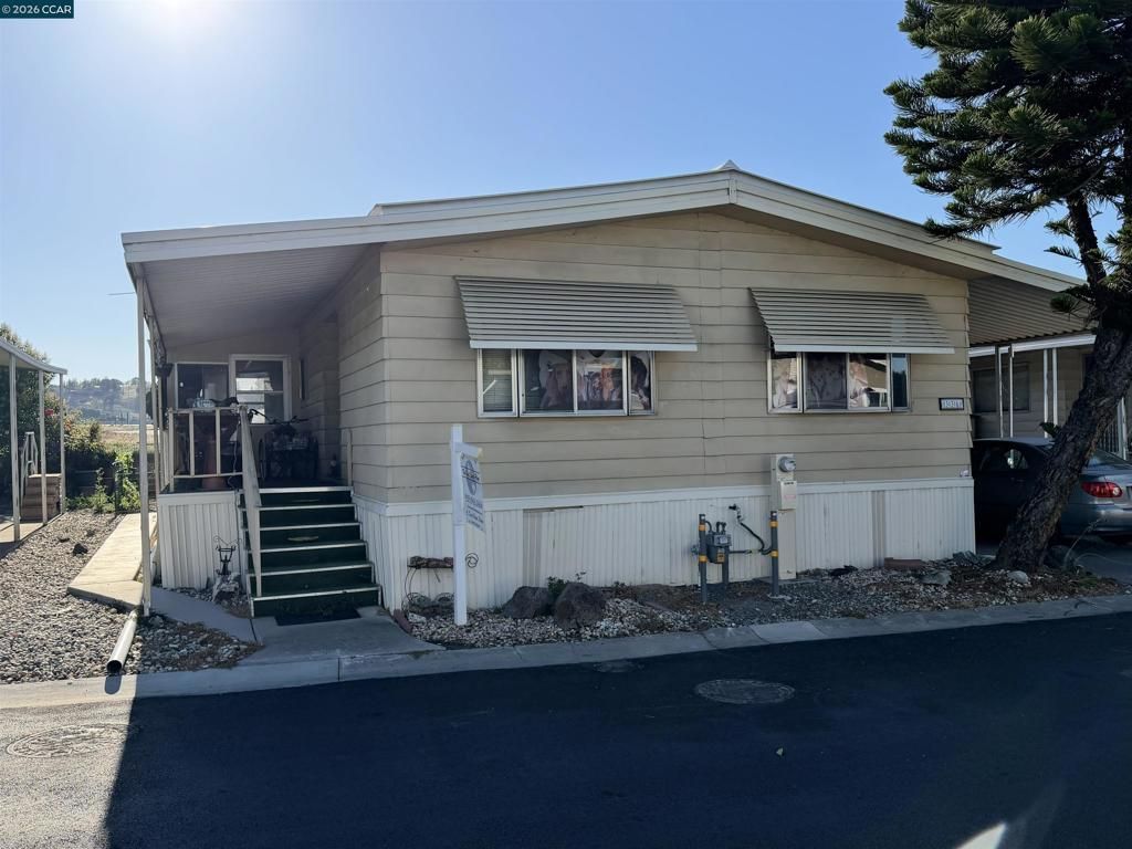 336 Avenida Flores, Pacheco, CA 94553 Main Photo