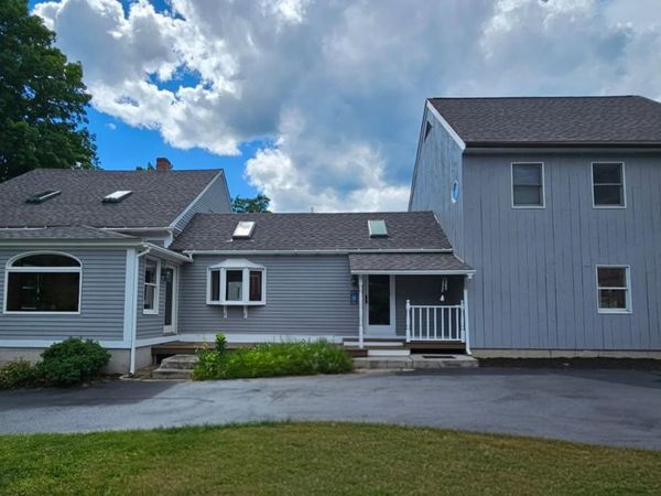 29 River Road, New Ipswich, NH 03071