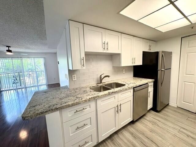 100 Crestwood Court N, Unit 108, Royal Palm Beach, FL 33411 Photo