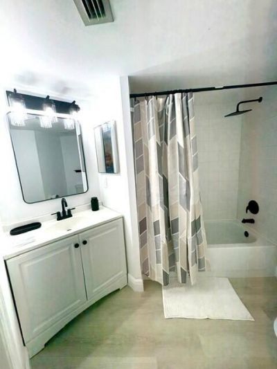 100 Crestwood Court N, Unit 108, Royal Palm Beach, FL 33411 Photo