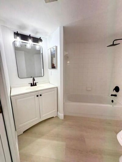 100 Crestwood Court N, Unit 108, Royal Palm Beach, FL 33411 Photo