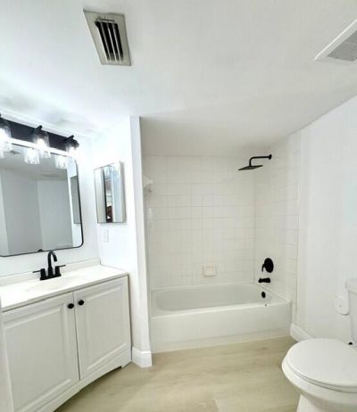 100 Crestwood Court N, Unit 108, Royal Palm Beach, FL 33411 Photo