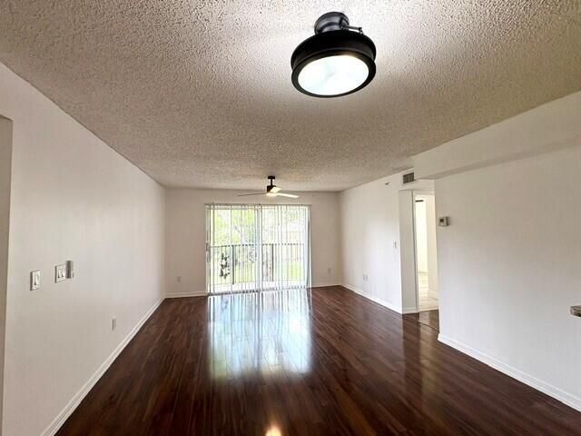 100 Crestwood Court N, Unit 108, Royal Palm Beach, FL 33411 Photo