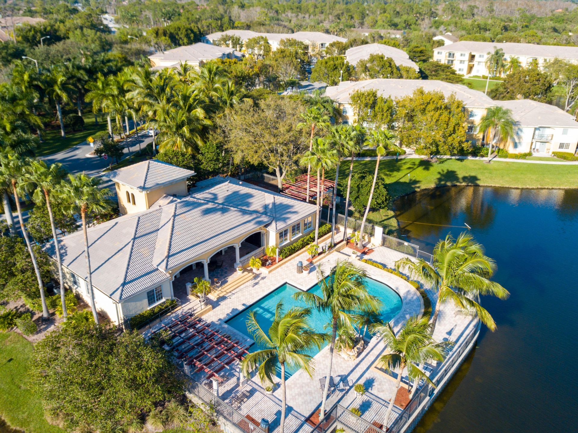 100 Crestwood Court N, Unit 108, Royal Palm Beach, FL 33411 Photo