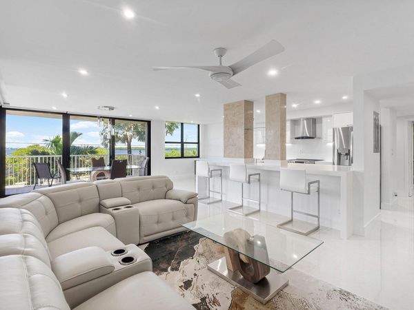5480 N Ocean Drive, Unit B1c, Singer Island, FL 33404